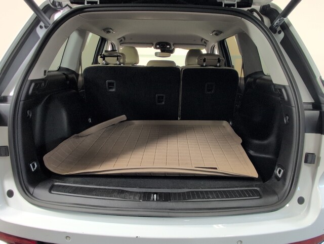 used 2023 Jeep Grand Cherokee car, priced at $26,998