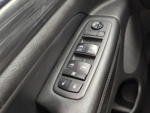 used 2019 Jeep Grand Cherokee car, priced at $19,998