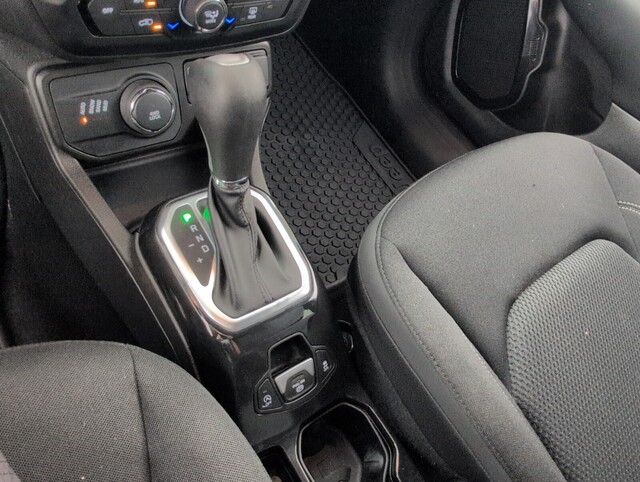 used 2022 Jeep Renegade car, priced at $19,998
