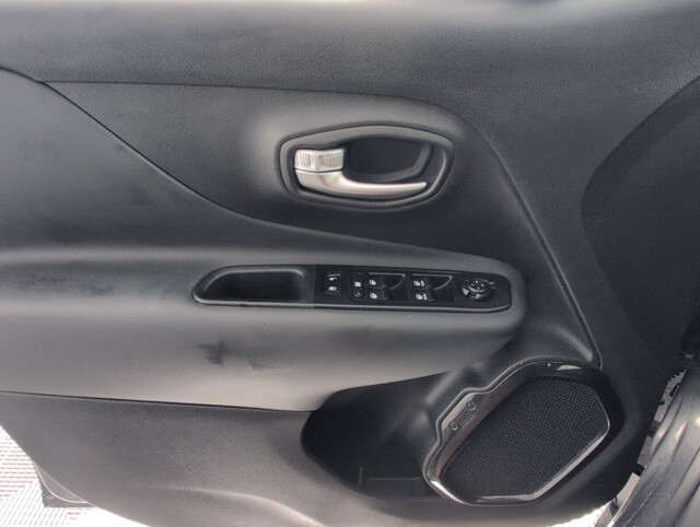 used 2022 Jeep Renegade car, priced at $19,998