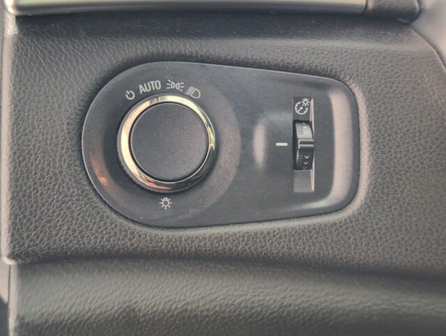 used 2014 Cadillac SRX car, priced at $9,998