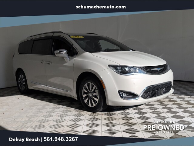 used 2020 Chrysler Pacifica car, priced at $24,800