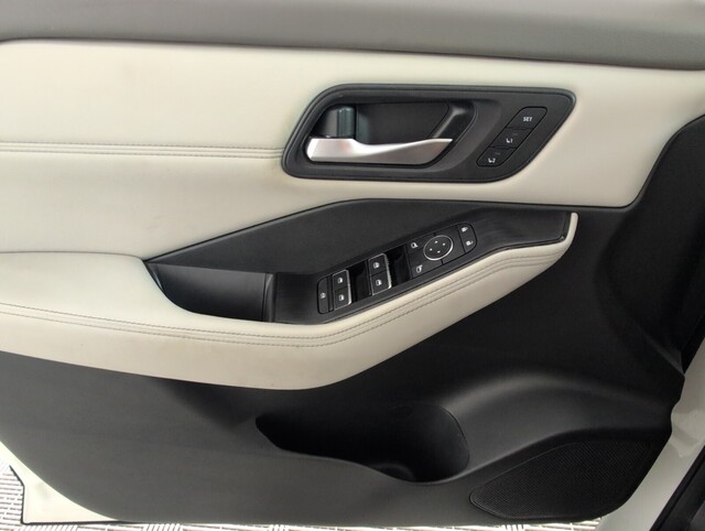 used 2023 Nissan Rogue car, priced at $22,800