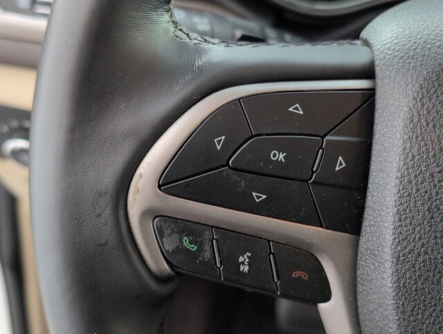 used 2018 Jeep Grand Cherokee car, priced at $14,000