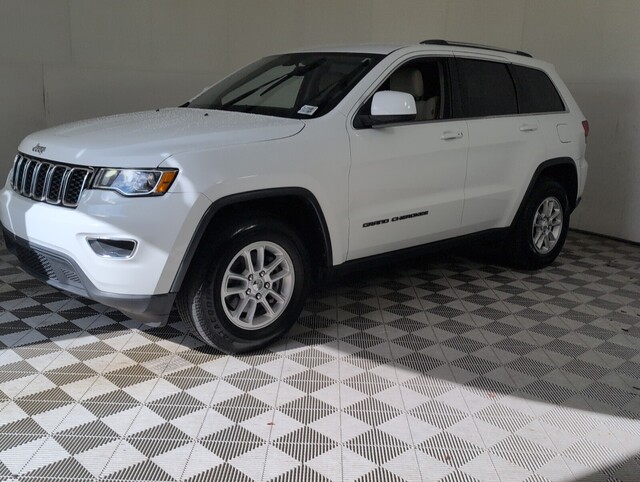 used 2018 Jeep Grand Cherokee car, priced at $14,000