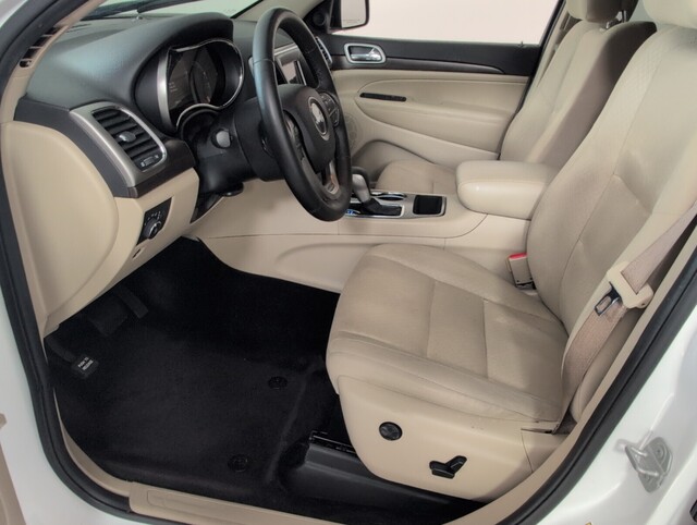 used 2018 Jeep Grand Cherokee car, priced at $14,000