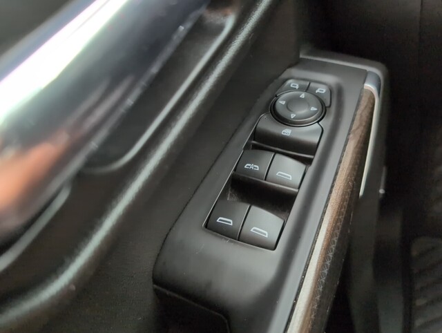 used 2020 Chevrolet Silverado 1500 car, priced at $24,728