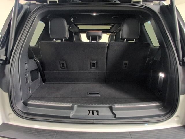 used 2023 Lincoln Navigator car, priced at $60,988