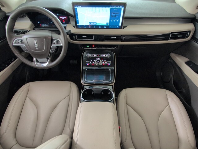 used 2022 Lincoln Nautilus car, priced at $26,798