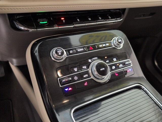 used 2022 Lincoln Nautilus car, priced at $26,798