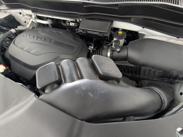 used 2022 Honda Pilot car, priced at $27,488