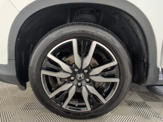 used 2022 Honda Pilot car, priced at $27,488