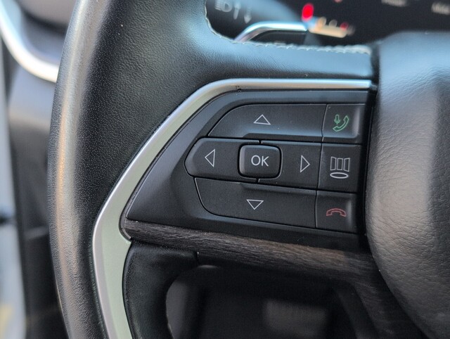 used 2021 Jeep GRAND CHEROKEE L car, priced at $25,998