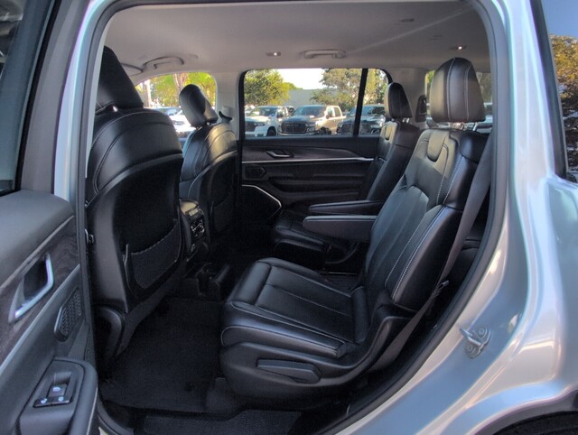 used 2021 Jeep GRAND CHEROKEE L car, priced at $25,998