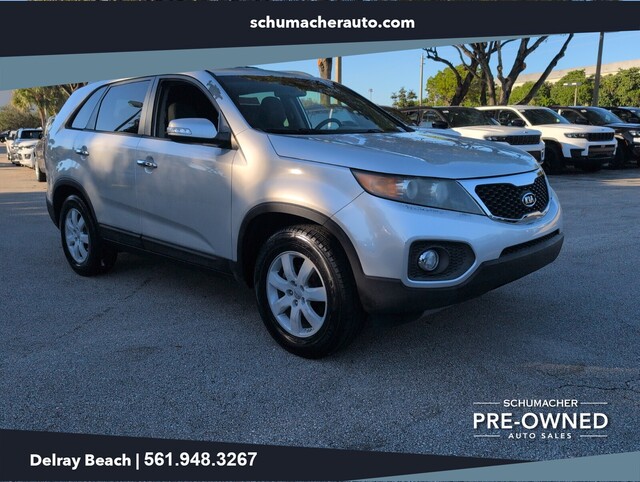 used 2013 Kia Sorento car, priced at $10,000
