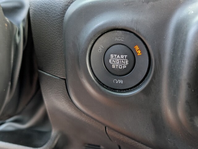 used 2022 Jeep Gladiator car, priced at $28,998