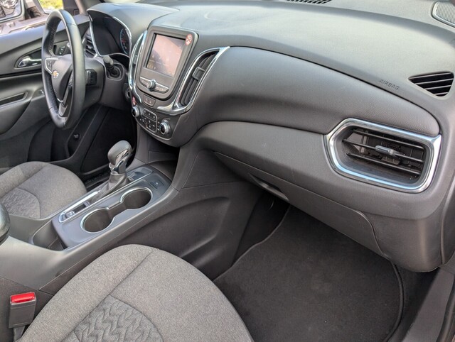 used 2024 Chevrolet Equinox car, priced at $18,998