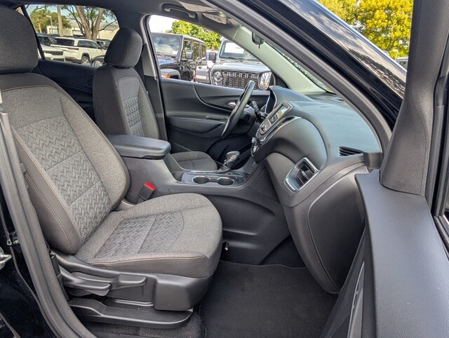 used 2024 Chevrolet Equinox car, priced at $18,998