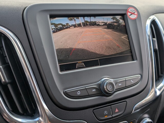 used 2024 Chevrolet Equinox car, priced at $18,998