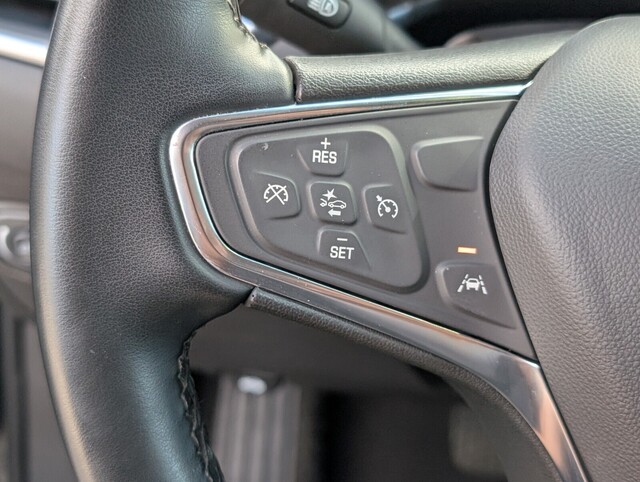 used 2024 Chevrolet Equinox car, priced at $18,998