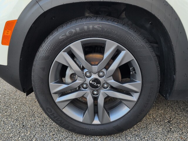 used 2023 Kia Seltos car, priced at $16,988