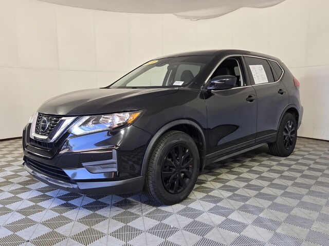 used 2020 Nissan Rogue car, priced at $13,888