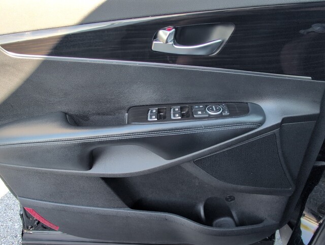 used 2019 Kia Sorento car, priced at $12,598