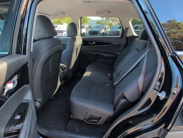 used 2019 Kia Sorento car, priced at $12,598