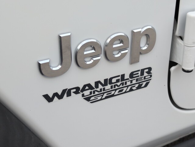 used 2018 Jeep Wrangler Unlimited car, priced at $19,998
