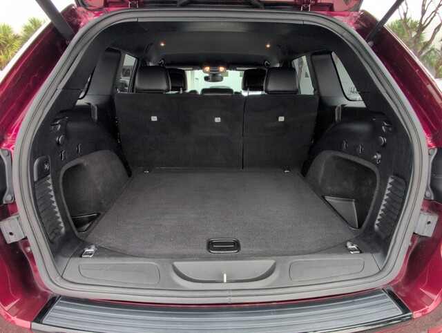 used 2018 Jeep Grand Cherokee car, priced at $13,988