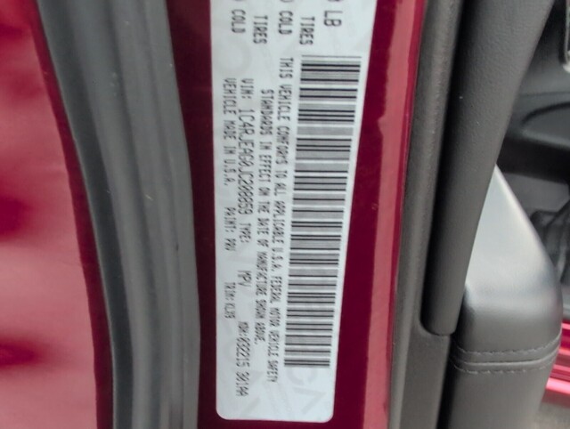 used 2018 Jeep Grand Cherokee car, priced at $13,988