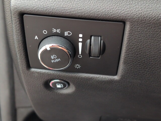 used 2018 Jeep Grand Cherokee car, priced at $13,988