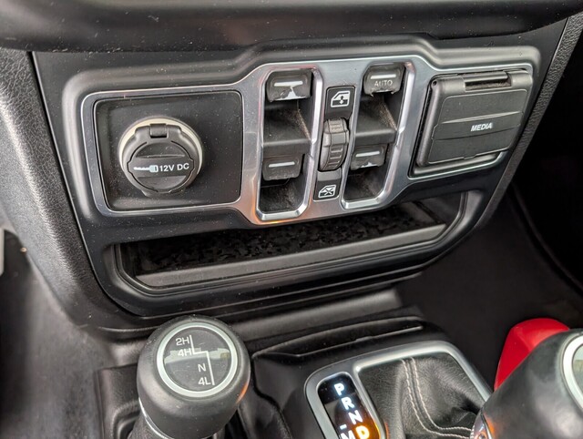 used 2018 Jeep Wrangler Unlimited car, priced at $21,178