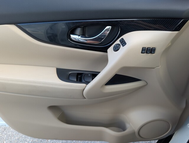 used 2019 Nissan Rogue car, priced at $16,795