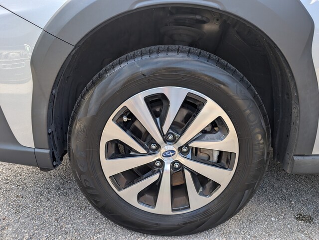 used 2023 Subaru Outback car, priced at $24,364