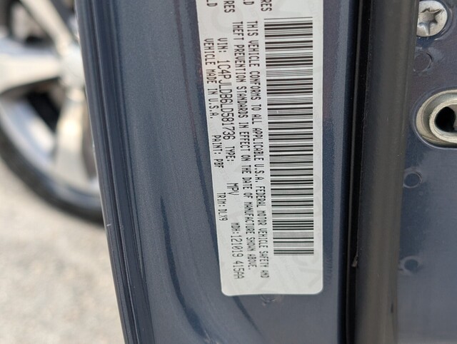 used 2020 Jeep Cherokee car, priced at $18,688