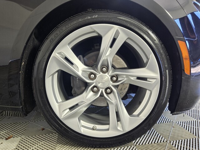 used 2020 Chevrolet Camaro car, priced at $29,998