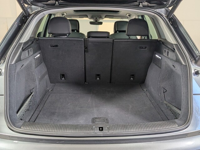 used 2024 Audi Q5 car, priced at $28,988