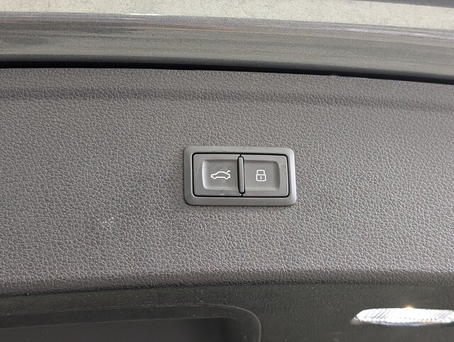 used 2024 Audi Q5 car, priced at $28,988