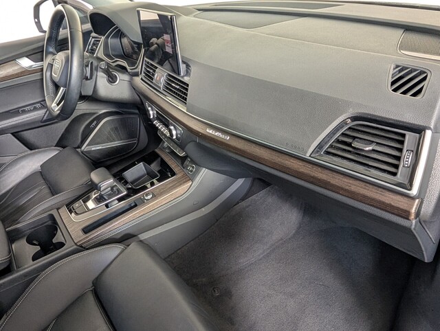 used 2024 Audi Q5 car, priced at $28,988