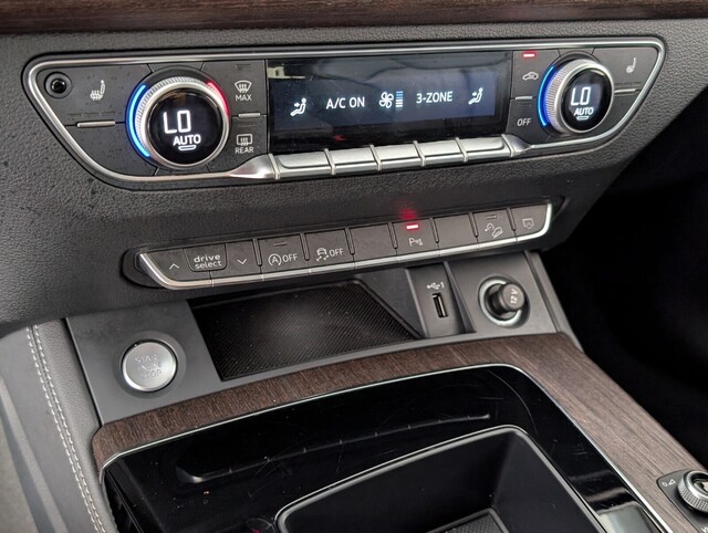 used 2024 Audi Q5 car, priced at $28,988