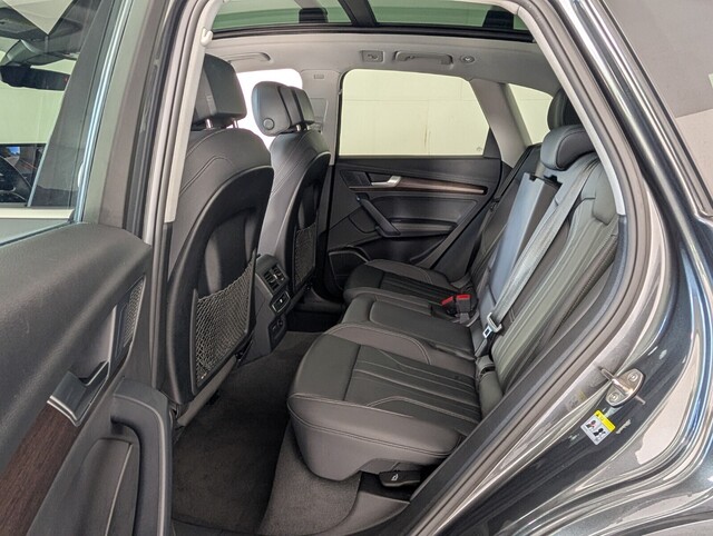 used 2024 Audi Q5 car, priced at $28,988