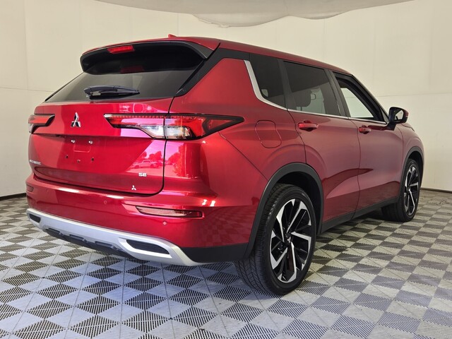 used 2022 Mitsubishi Outlander car, priced at $18,698