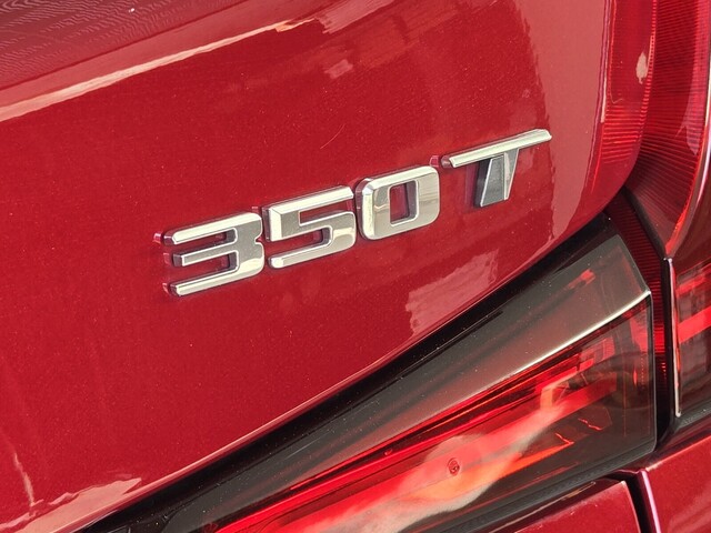 used 2020 Cadillac XT4 car, priced at $24,588