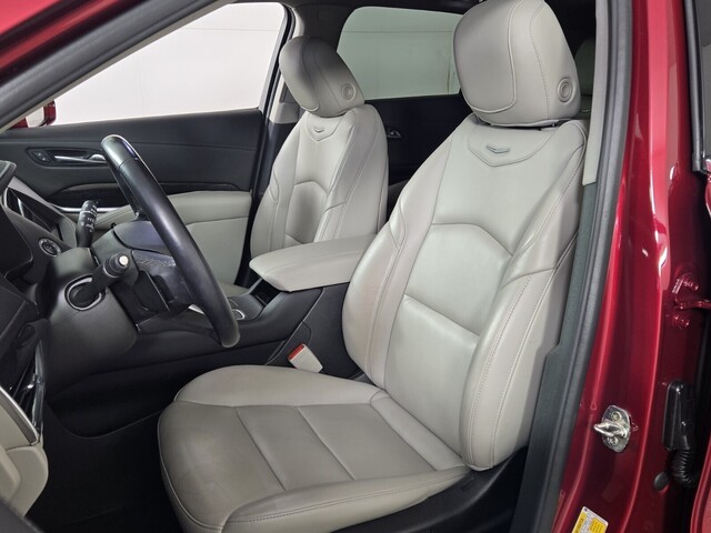 used 2020 Cadillac XT4 car, priced at $24,588