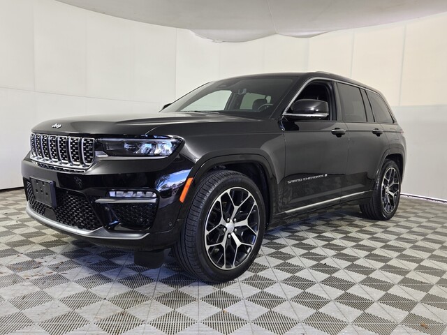 used 2023 Jeep Grand Cherokee car, priced at $41,888