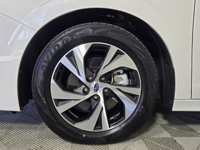 used 2023 Subaru Legacy car