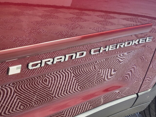 used 2023 Jeep Grand Cherokee car, priced at $19,988