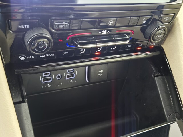 used 2023 Jeep Grand Cherokee car, priced at $19,988