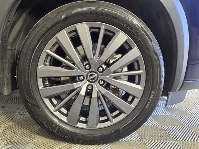 used 2022 Nissan Pathfinder car, priced at $20,888